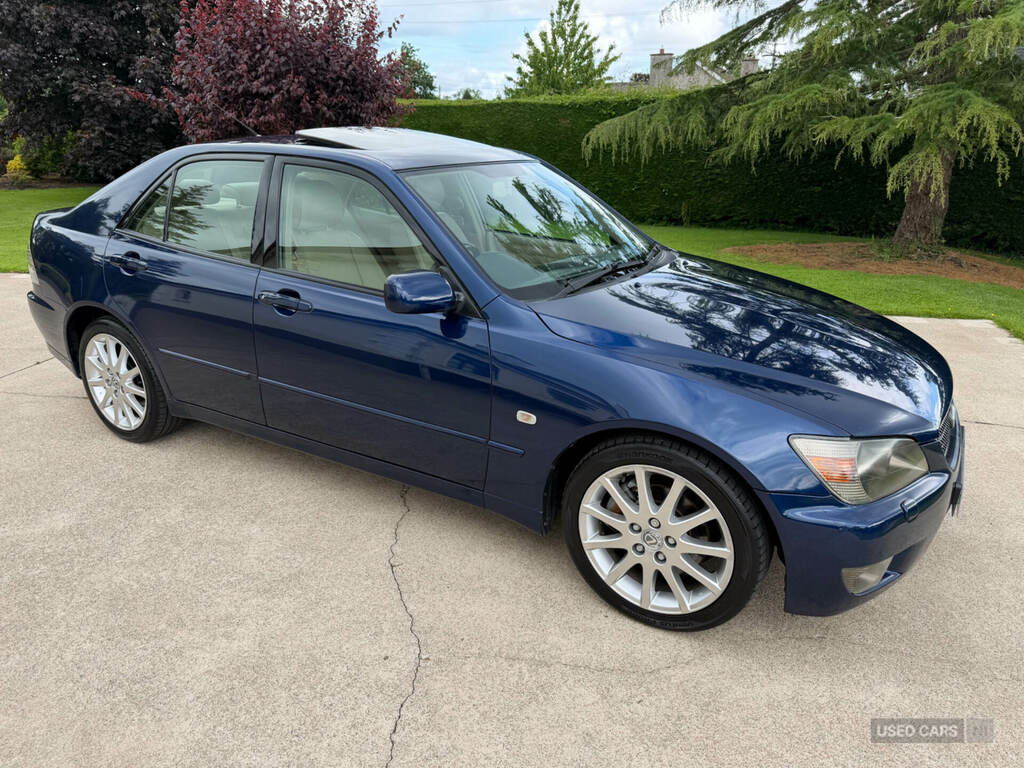 Lexus IS 200 2.0 Se Blue #5