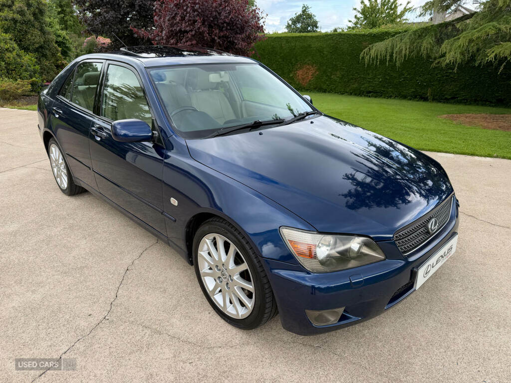 Lexus IS 200 2.0 Se Blue #3