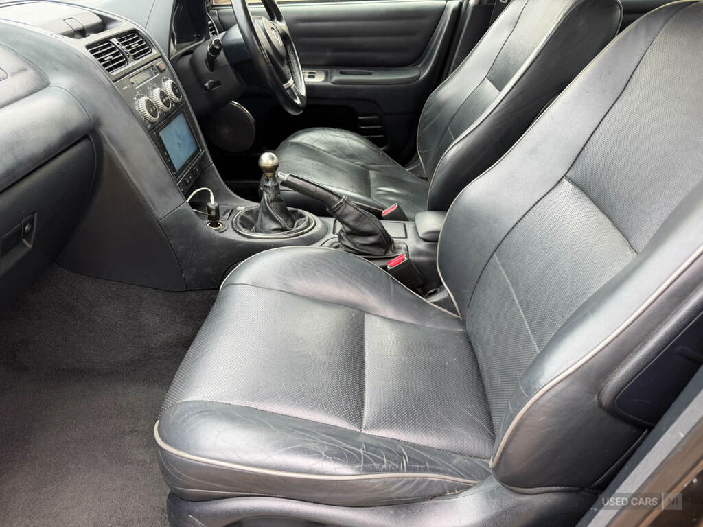 Lexus IS 200 2.0 Se Silver #20