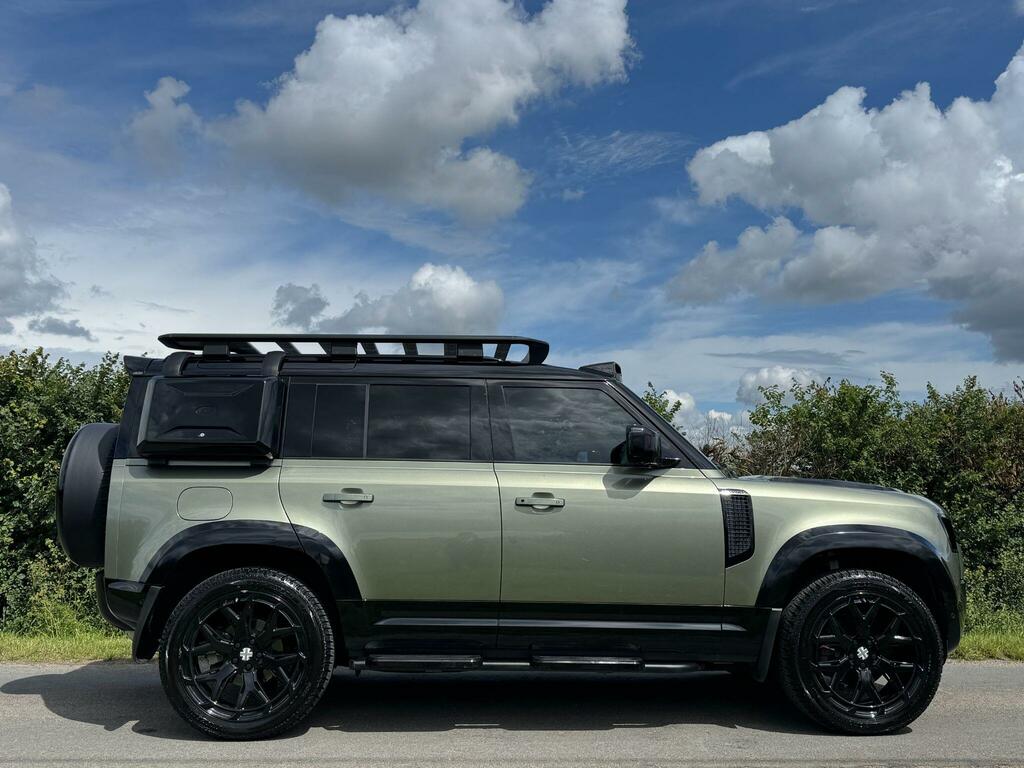 Land Rover Defender 110 Se Green #2