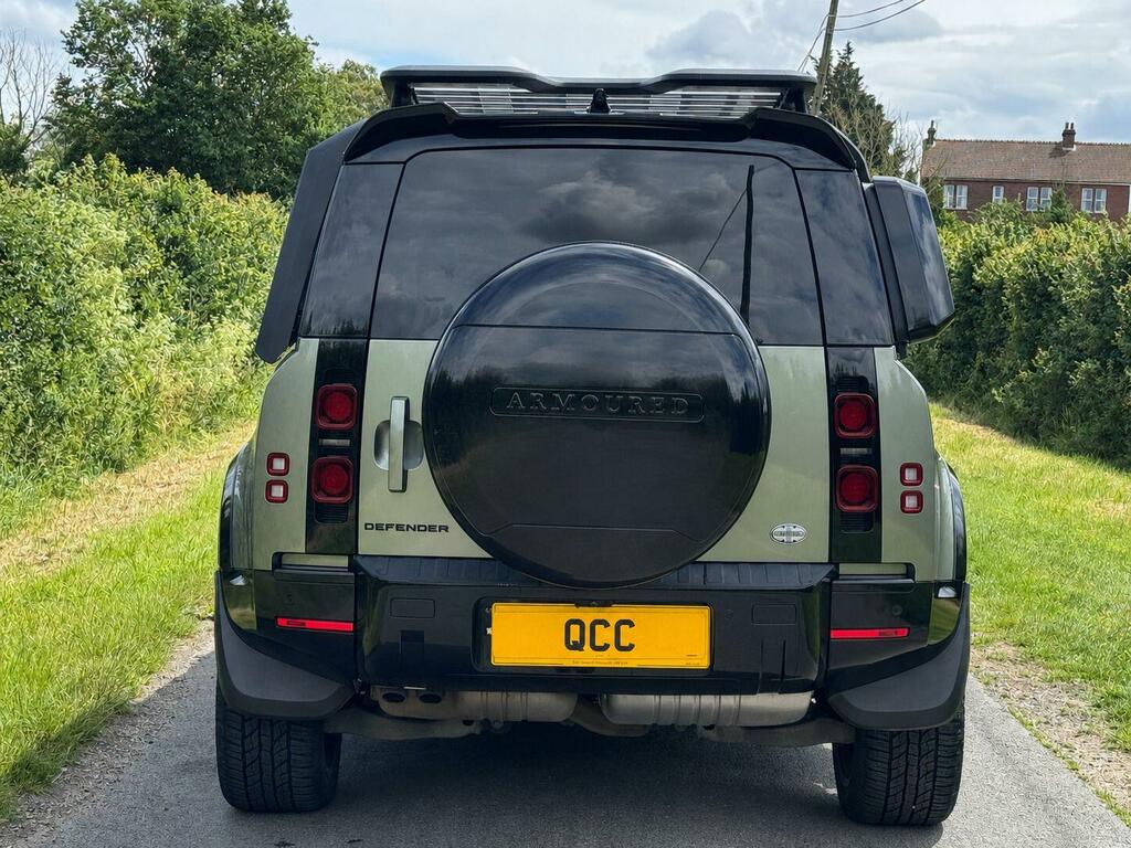 Land Rover Defender 110 Se Green #5