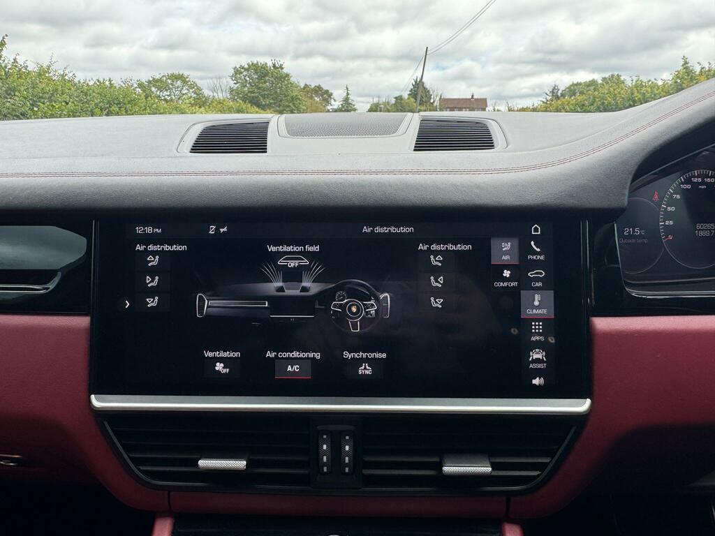 Porsche Cayenne Platinum Edition Tiptronic S Black #26