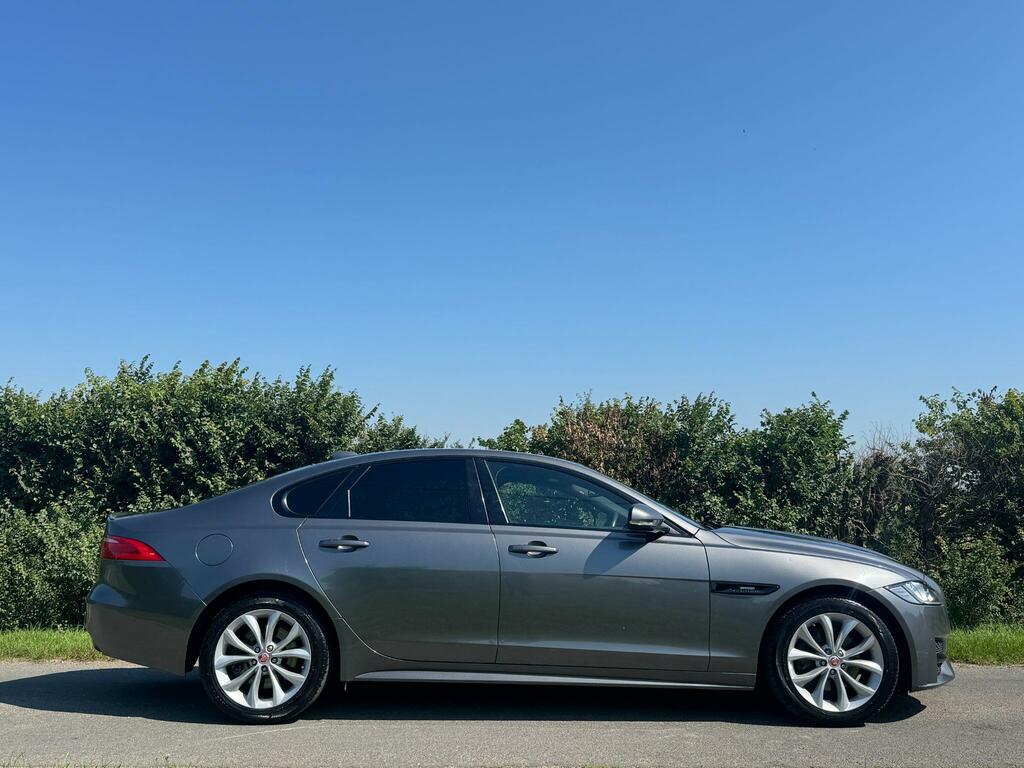 Jaguar XF R-sport Grey #2