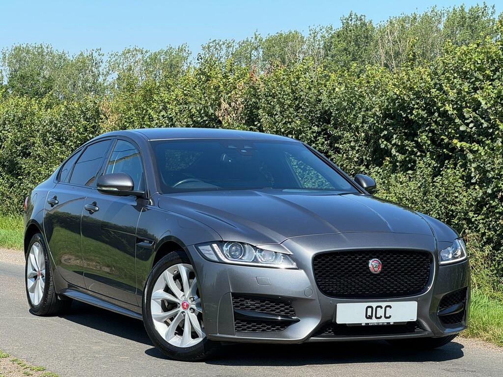 Jaguar XF R-sport Grey