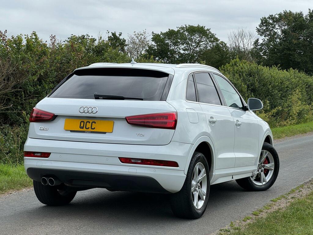 Audi Q3 Sport White #4