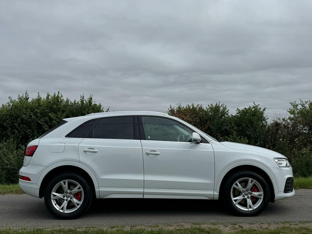 Audi Q3 Sport White #2