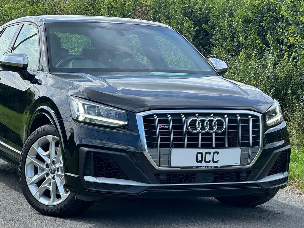 Audi SQ2 2L Null Black #23