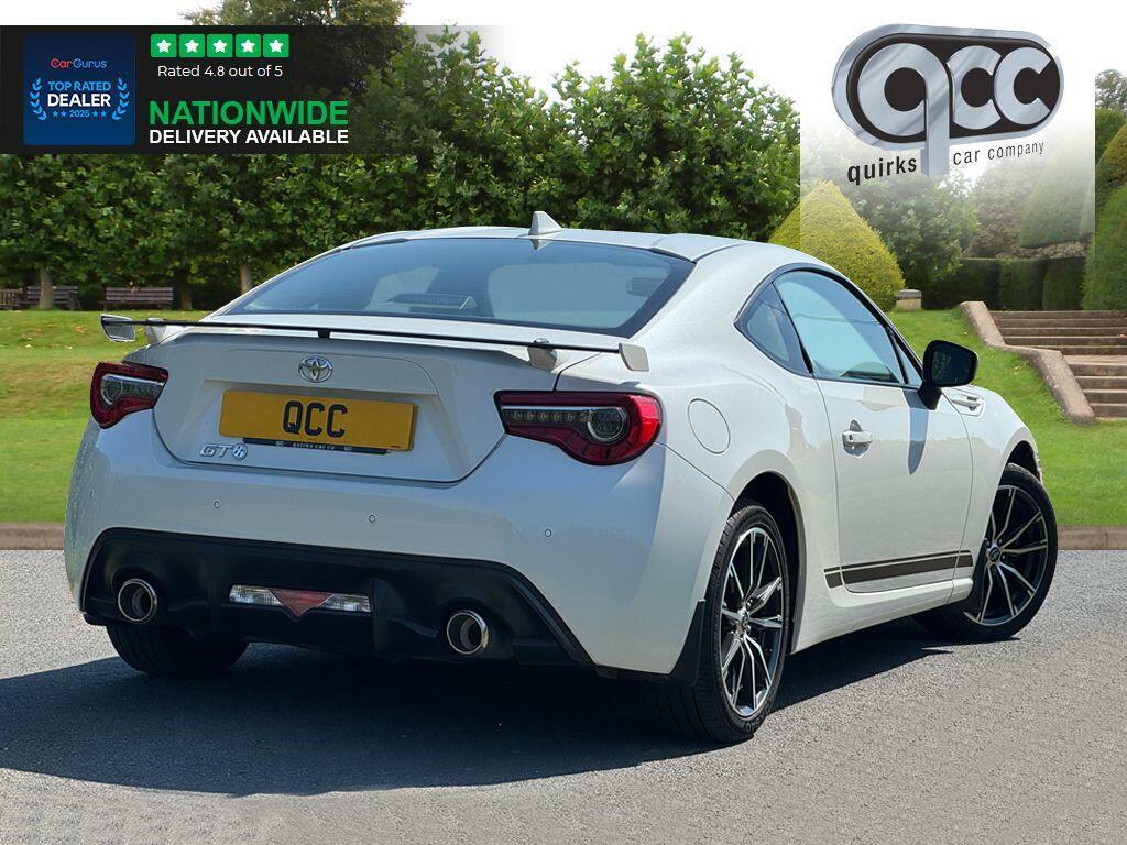 Toyota GT86 Pro White #4