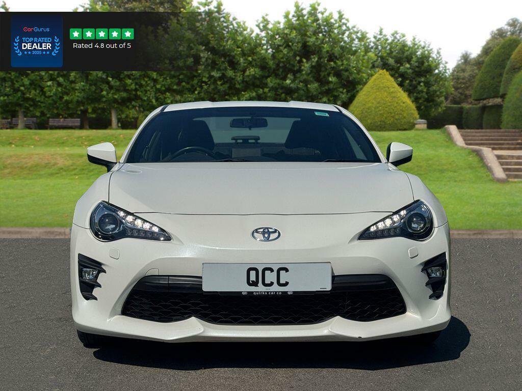 Toyota GT86 Pro White #3
