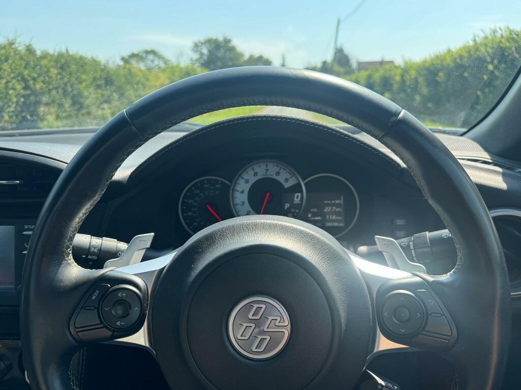 Toyota GT86 2.0 3-Dr Red #10