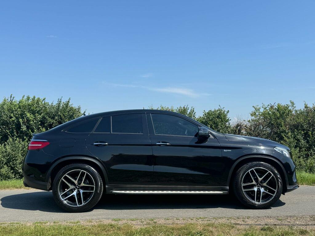 Mercedes-Benz GLE Class Amg Night Edition Black #2