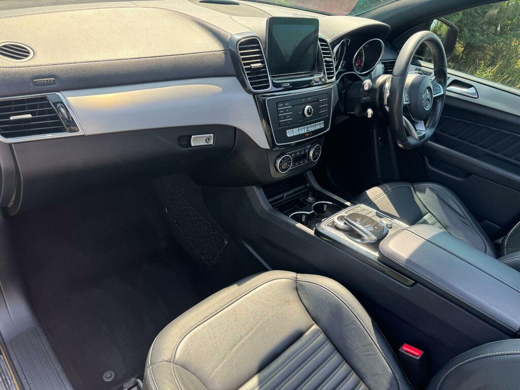Mercedes-Benz GLE Class Gle 350 D 4Matic Amg Line Premium Plus Grey #15