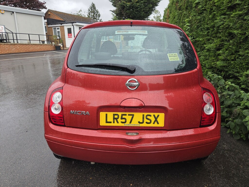 Nissan Micra 1.2 16V Initia Red #6