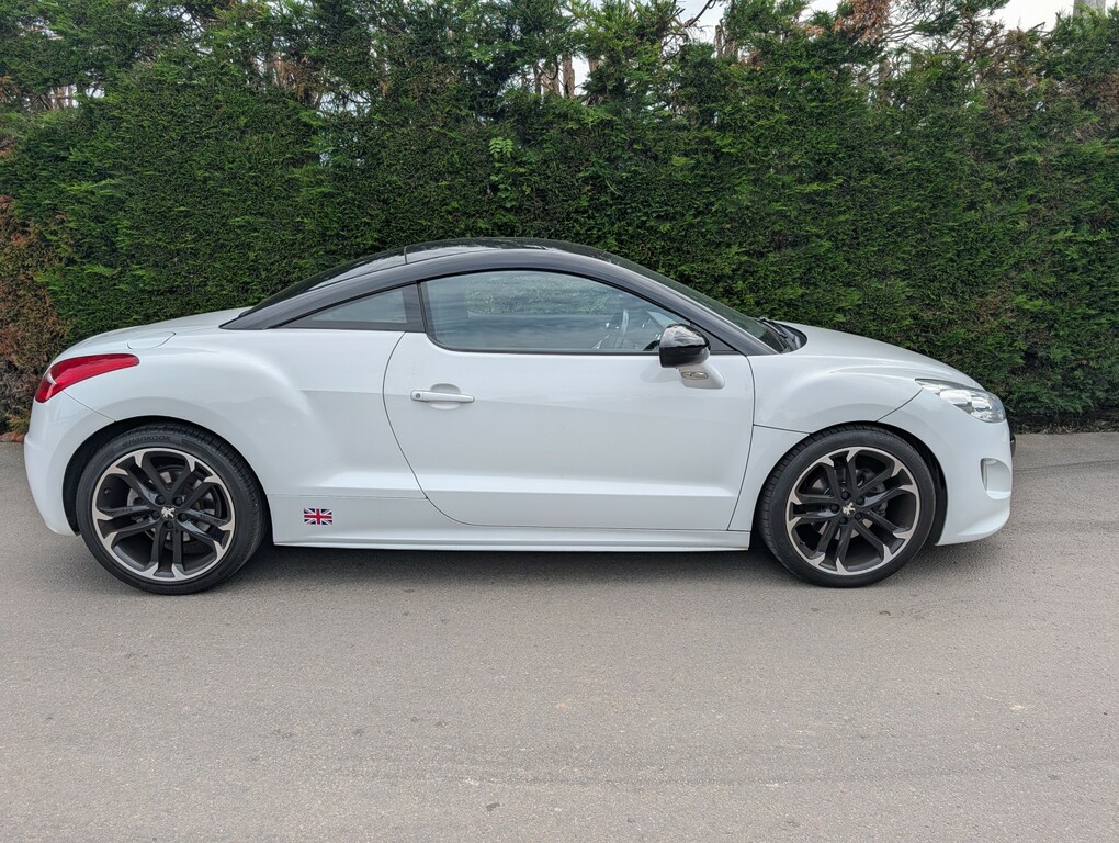 Peugeot RCZ Coupe 1.6 Thp Gt 2012 White #4