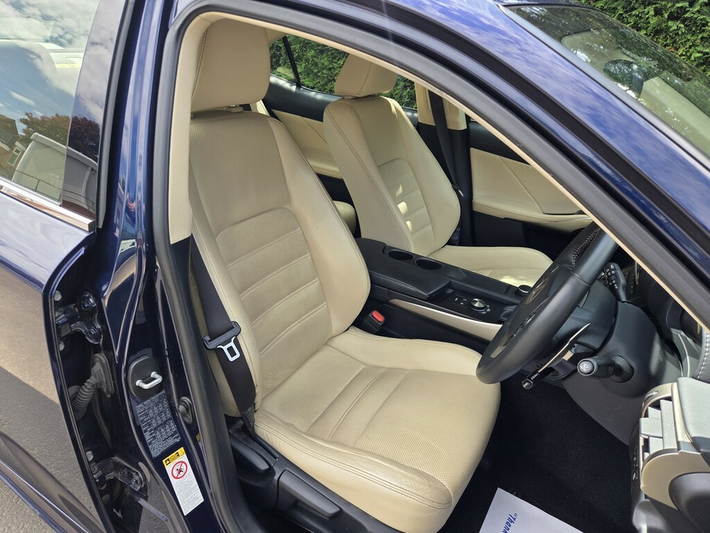 Lexus IS Saloon 2.5 V6 Luxury Euro 5 201463 Silver #11