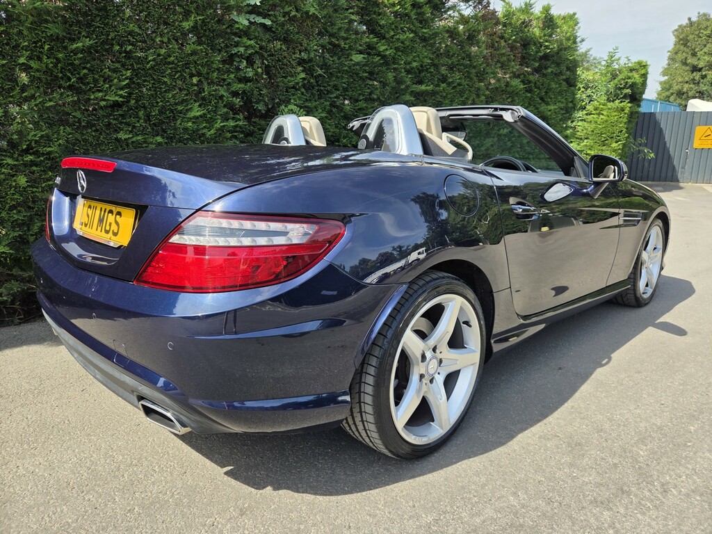 Mercedes-Benz SLK 250 Blueefficiency Edition 125 Tip Red #7