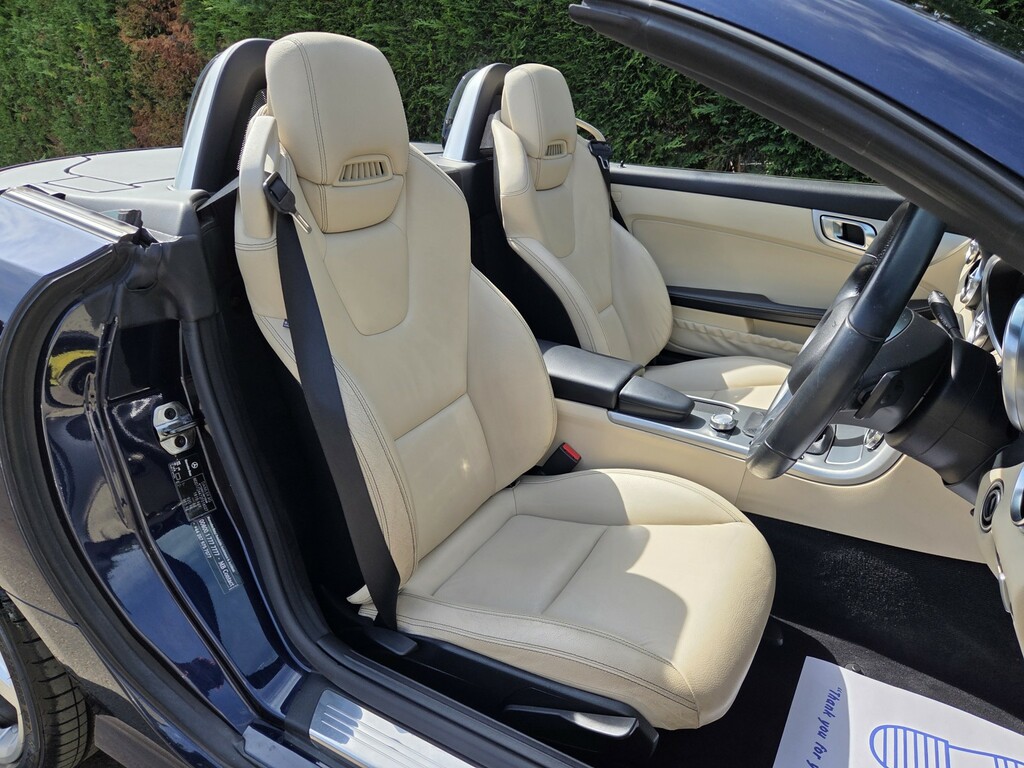 Mercedes-Benz SLK 250 Blueefficiency Edition 125 Tip Red #12
