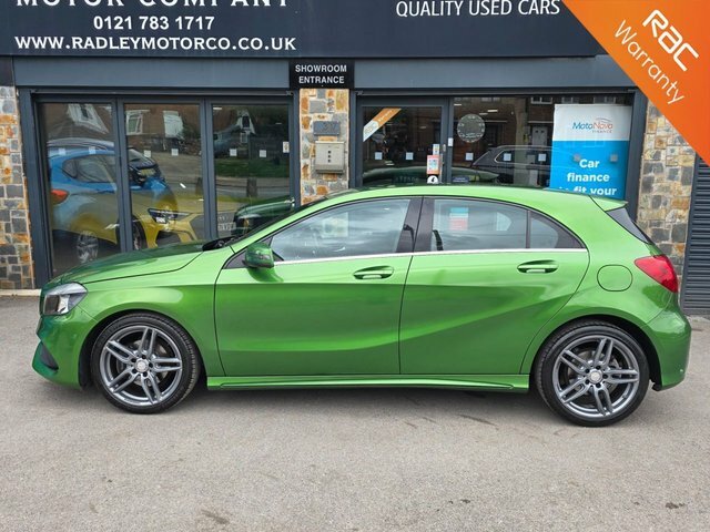 Mercedes-Benz A Class 2016 1.6 A180 Amg Line Hatchback 7G-dct KU66HJN Green #2