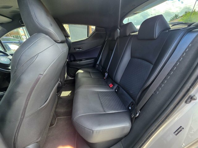 Toyota C-Hr 2018 1.8 Vvt-h Dynamic Suv Hybrid Cvt E OU18PXK Silver #4