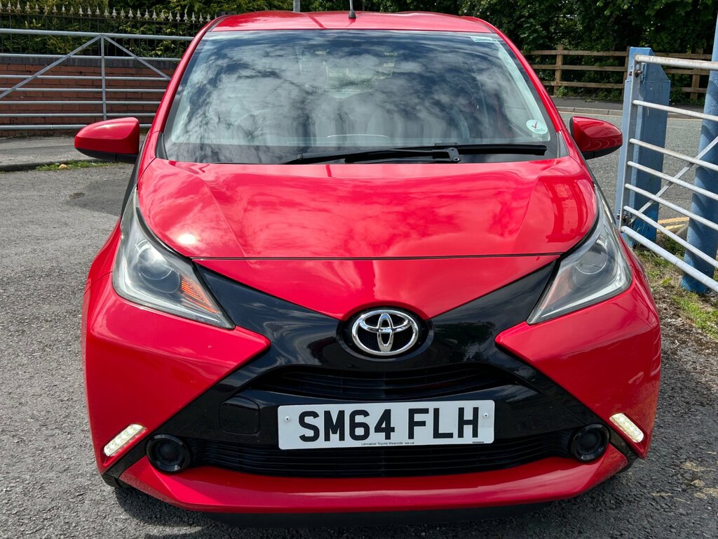 Toyota Aygo 1.0 Vvt-i X-play Hatchback Euro Red #6