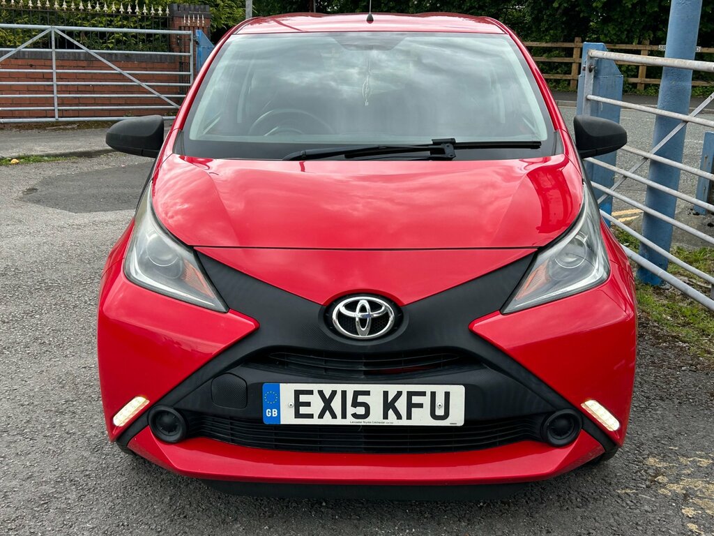 Toyota Aygo 1.0 Vvt-i X Hatchback Euro 5 Eur Red #6