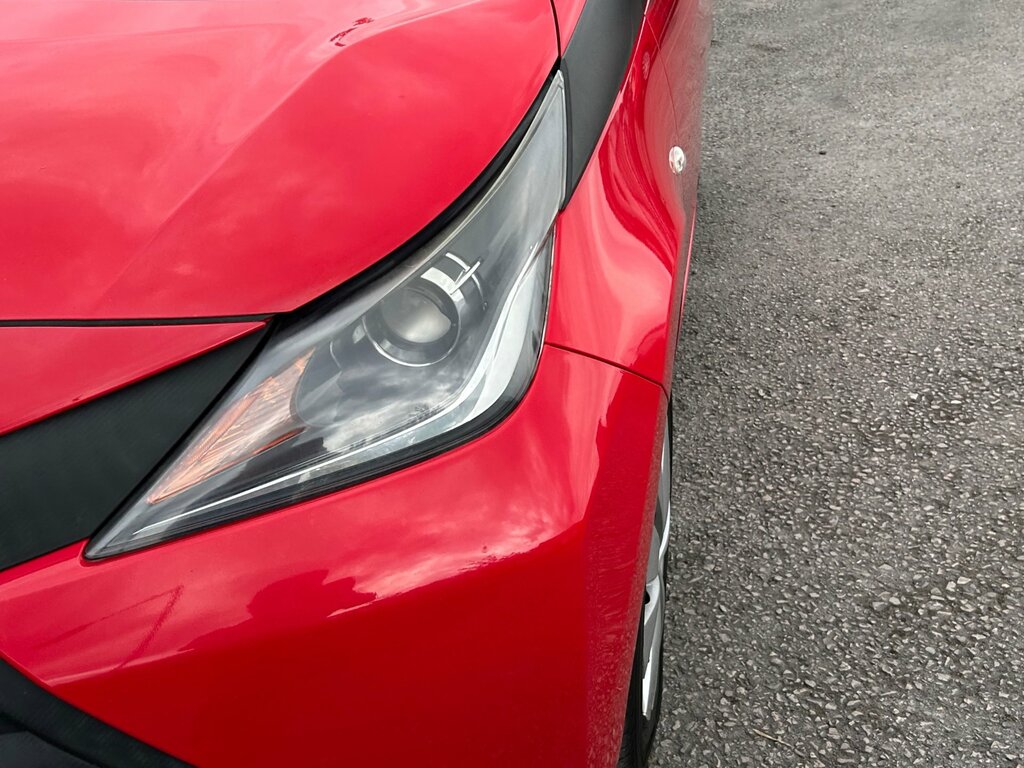 Toyota Aygo 1L X Silver #9