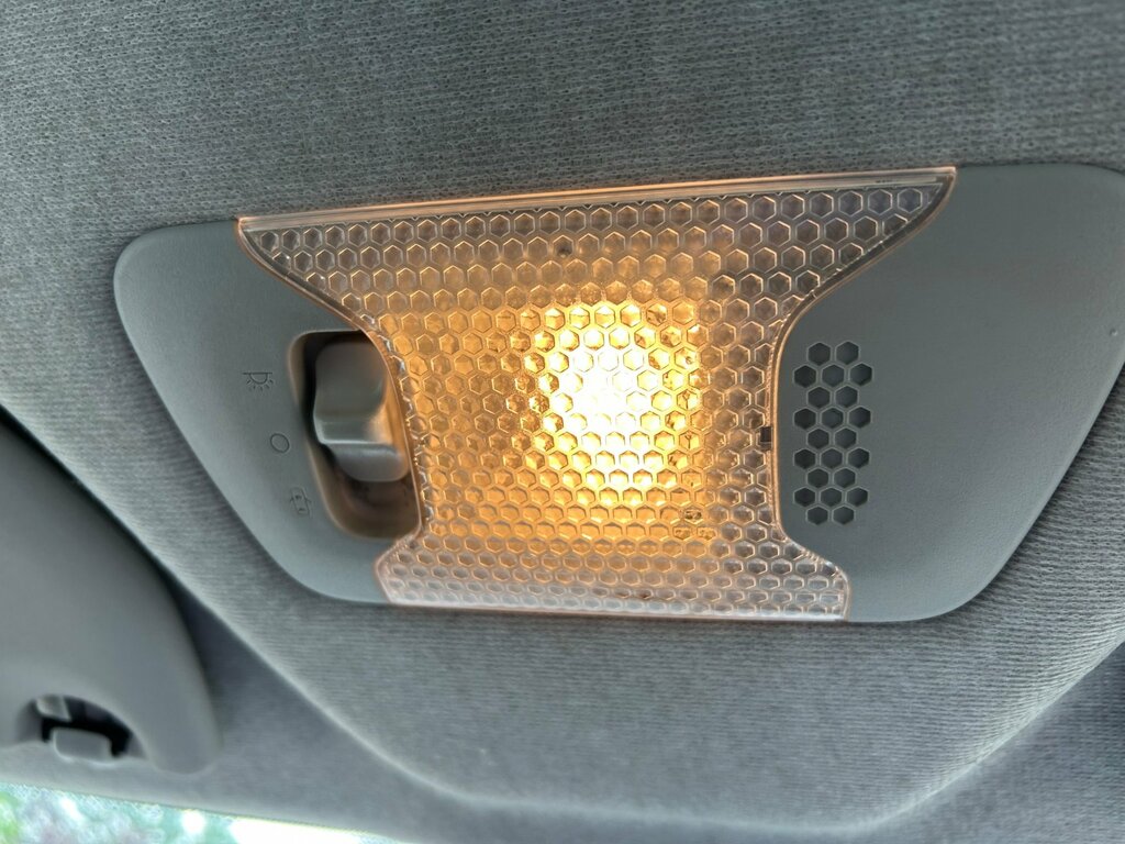 Toyota Aygo 1L X Silver #13