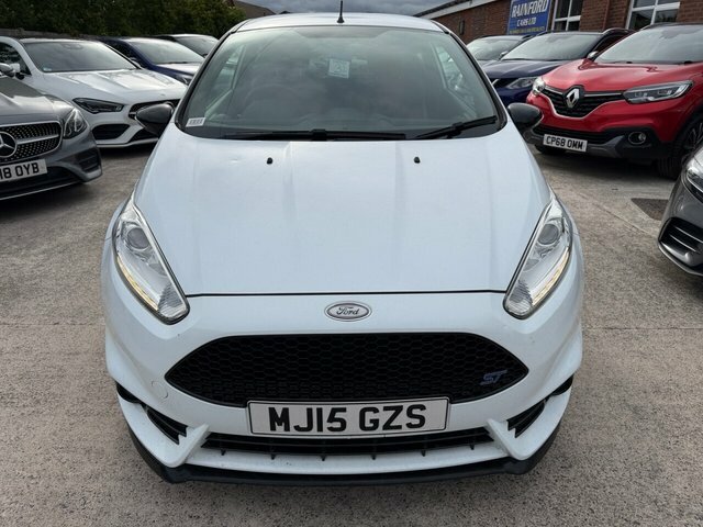 Ford Fiesta 2015 1.6T Ecoboost St-2 Hatchback Manua White #3