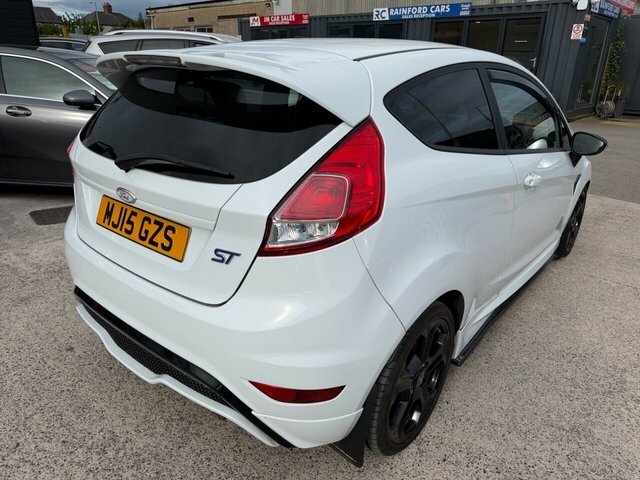 Ford Fiesta 2015 1.6T Ecoboost St-2 Hatchback Manua White #6