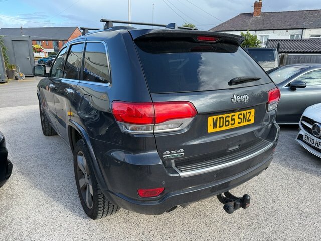 Jeep Grand Cherokee 2015 3.0 V6 Crd Overland Suv 4Wd E Grey #4