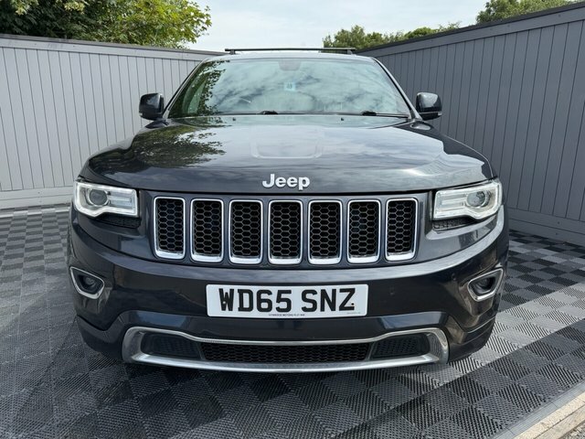 Jeep Grand Cherokee 2015 3.0 V6 Crd Overland Suv 4Wd E Grey #4