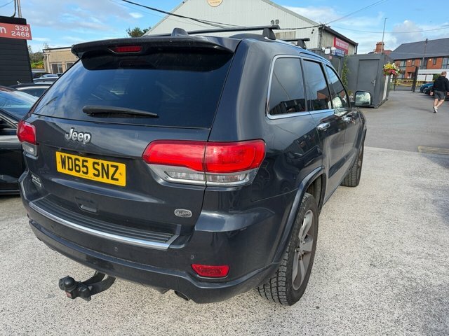 Jeep Grand Cherokee 2015 3.0 V6 Crd Overland Suv 4Wd E Grey #6