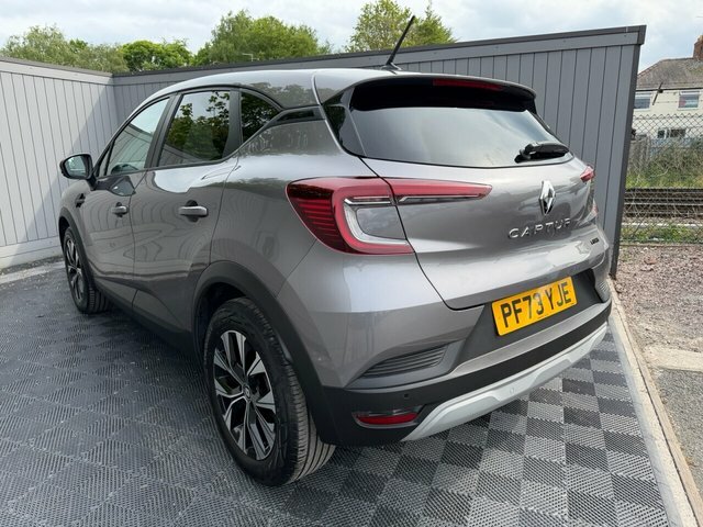 Renault Captur 1.0 Tce 90 Techno 2024 24 Red #40