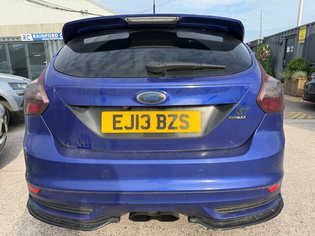 Ford Focus 2013 2.0T Ecoboost St-2 Hatchback Manua Blue #5