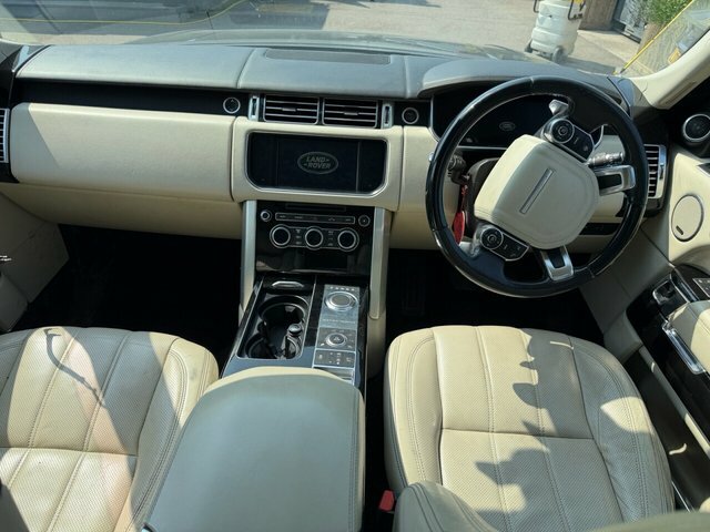 Land Rover Range Rover 4.4L Vogue Sdv8 4Wd  #10