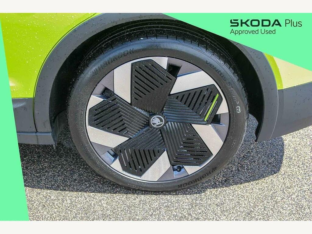 Skoda Elroq 2025 250Kw Vrs 84Kwh 4X4 KY25OVF Green #5