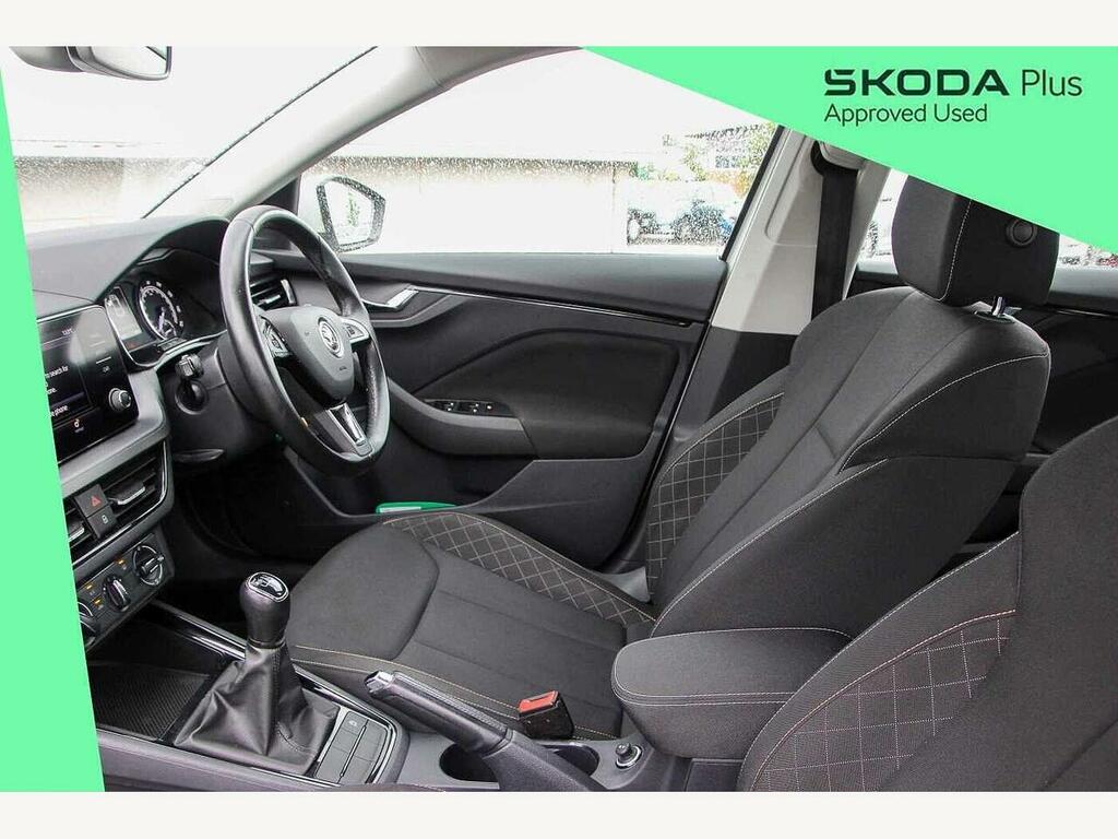 Skoda Scala 2020 1.0 Tsi Se 115 Ps AO20EXN White #2