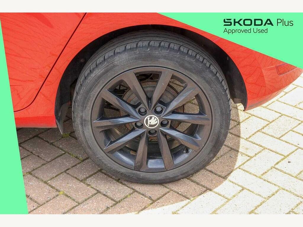 Skoda Fabia 2019 1.0 Tsi Colour Edition YM69HCX Red #5