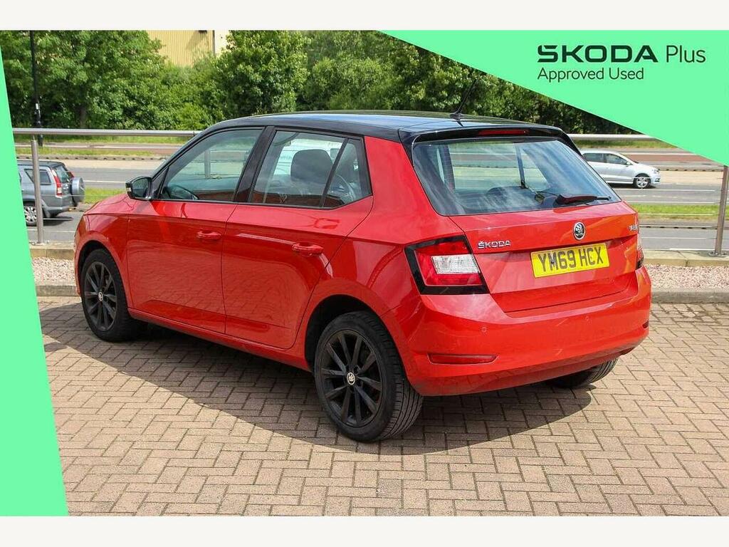 Skoda Fabia 2019 1.0 Tsi Colour Edition YM69HCX Red #3