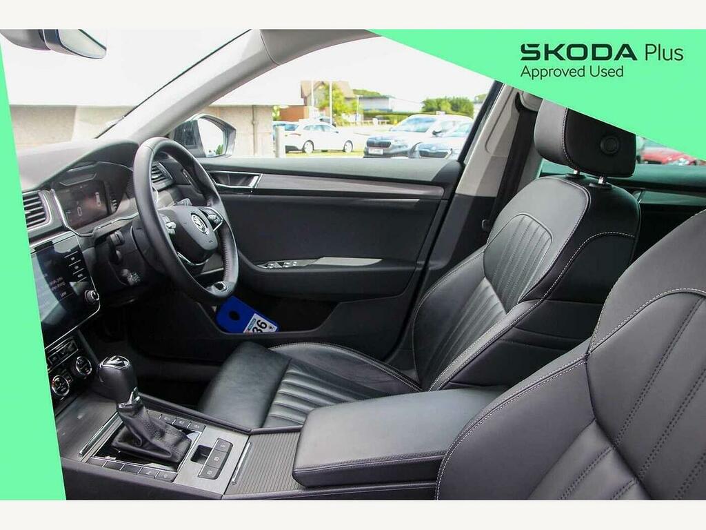 Skoda Superb 2023 2.0 Tdi Cr 200 Se L Dsg WF73ZGS Black #2