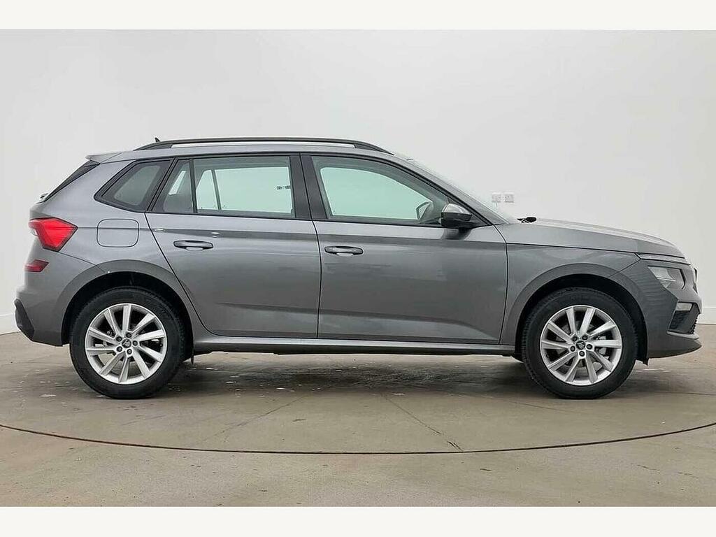 Skoda Kamiq 2025 1.0 Tsi 95 Se Edition Grey #4