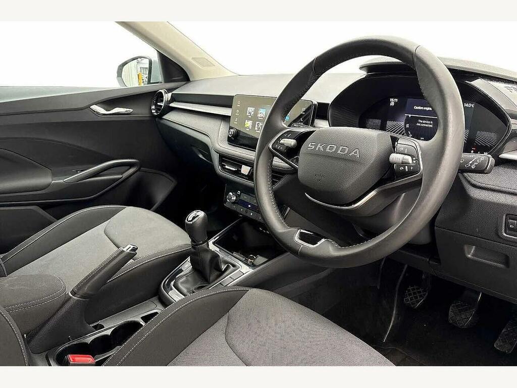 Skoda Fabia 2025 1.0 Tsi Se Edition Silver #6