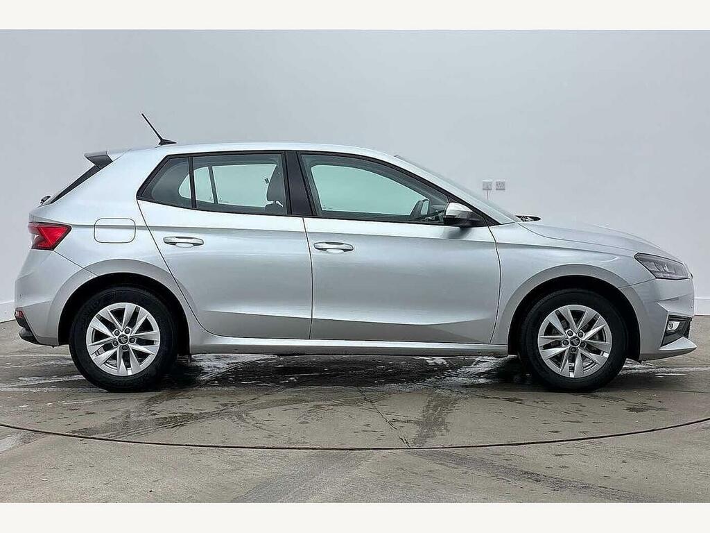 Skoda Fabia 2025 1.0 Tsi Se Edition Silver #4