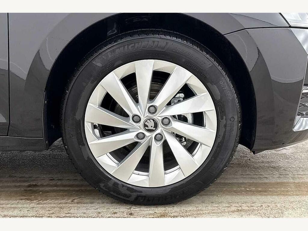 Skoda Octavia 2026 2.0 Tdi 150 Se L Dsg Black #5