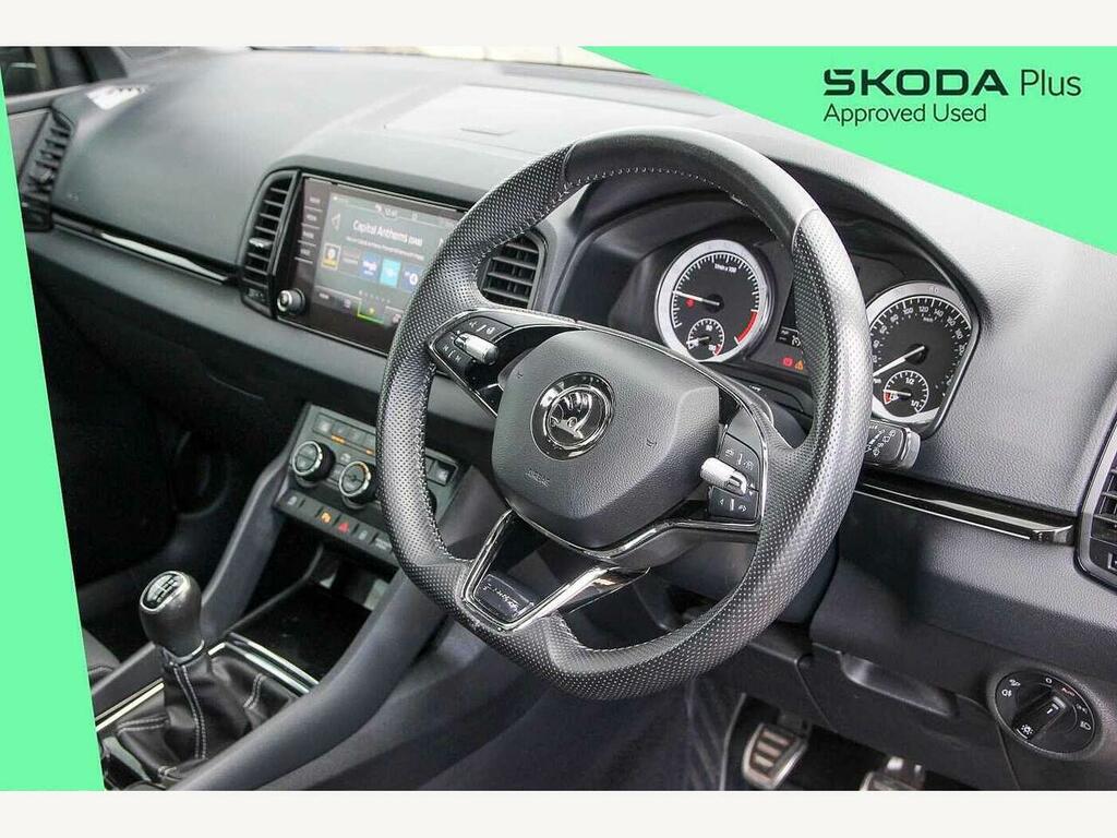 Skoda Karoq 2022 2.0 Tdi 150 Sportline YT72JXV Black #6
