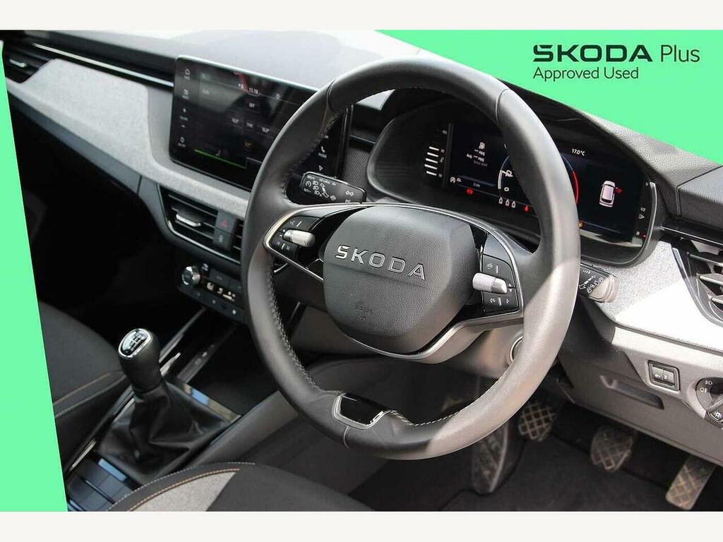 Skoda Kamiq 2025 1.0 Tsi Se Edition GL25JXO Silver #6