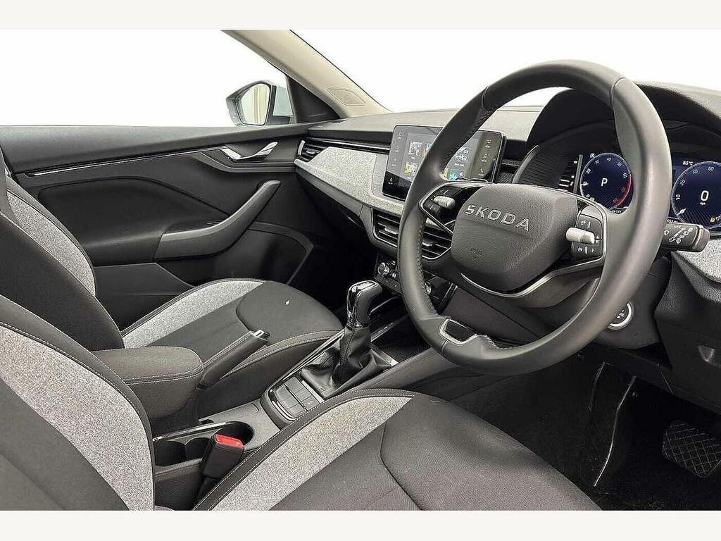Skoda Scala 2025 1.0 Tsi 116 Se Edition Dsg White #6