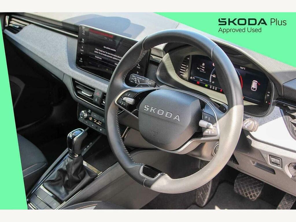Skoda Scala 2025 1.0 Tsi 116 Se Edition Dsg GF25XWO White #6