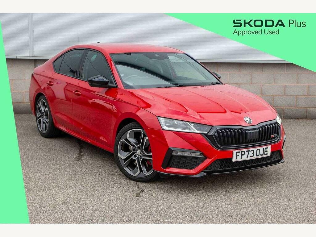 Skoda Octavia 2023 2.0 Tsi Vrs Dsg Red