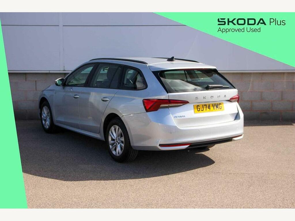 Skoda Octavia 2024 1.5 Tsi Se Technology Silver #3